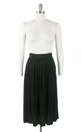 1940s Black Cold Rayon Pleated Skirt | small/medium