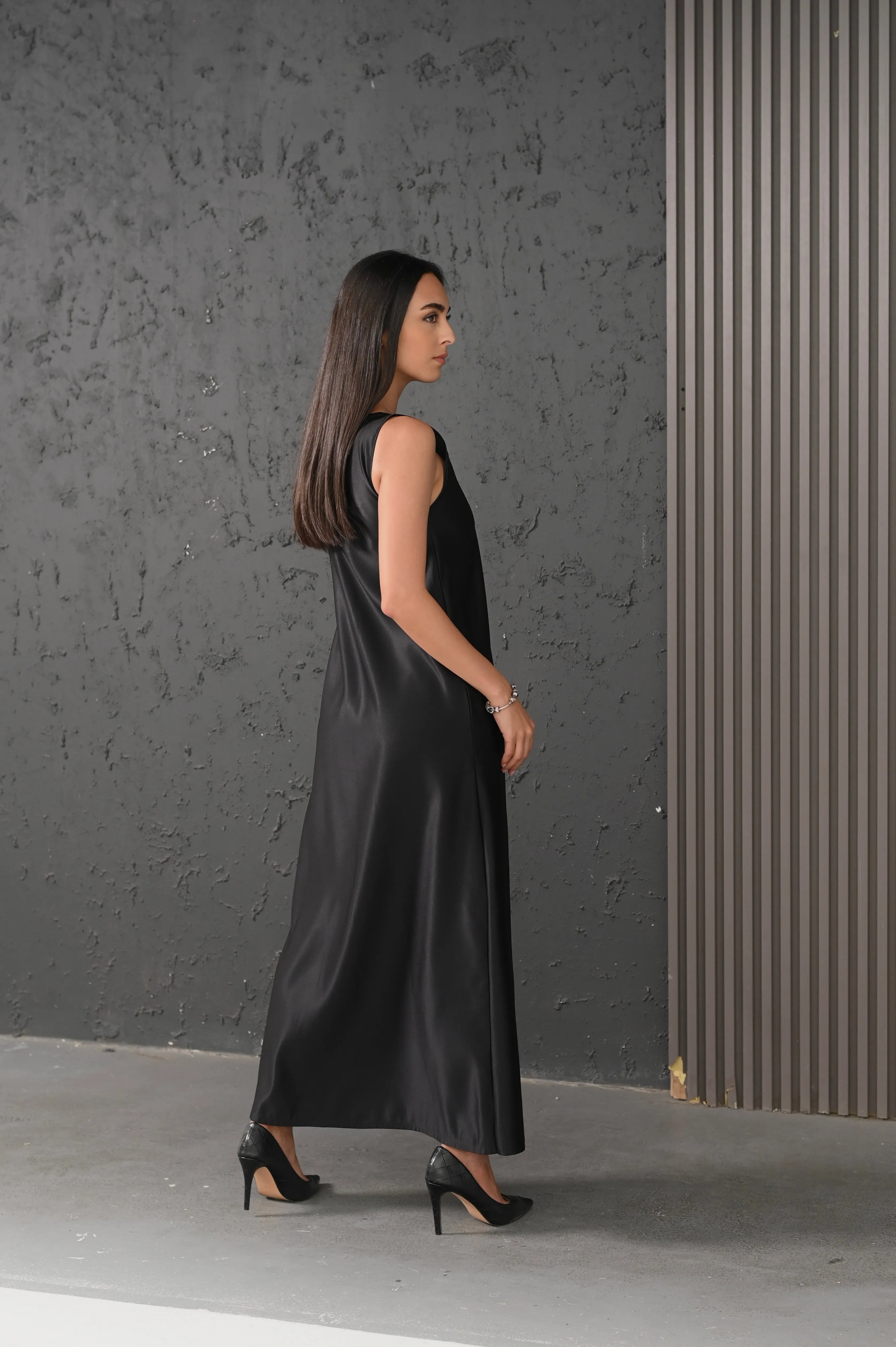 ELEGANT BLACK DRESS #282