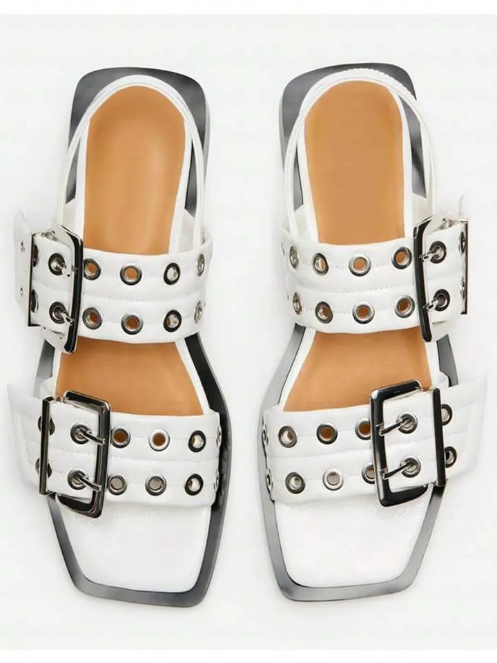 Evita Eyelet