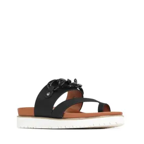 Los Cabos Cai Sandal with Chain Detail Black