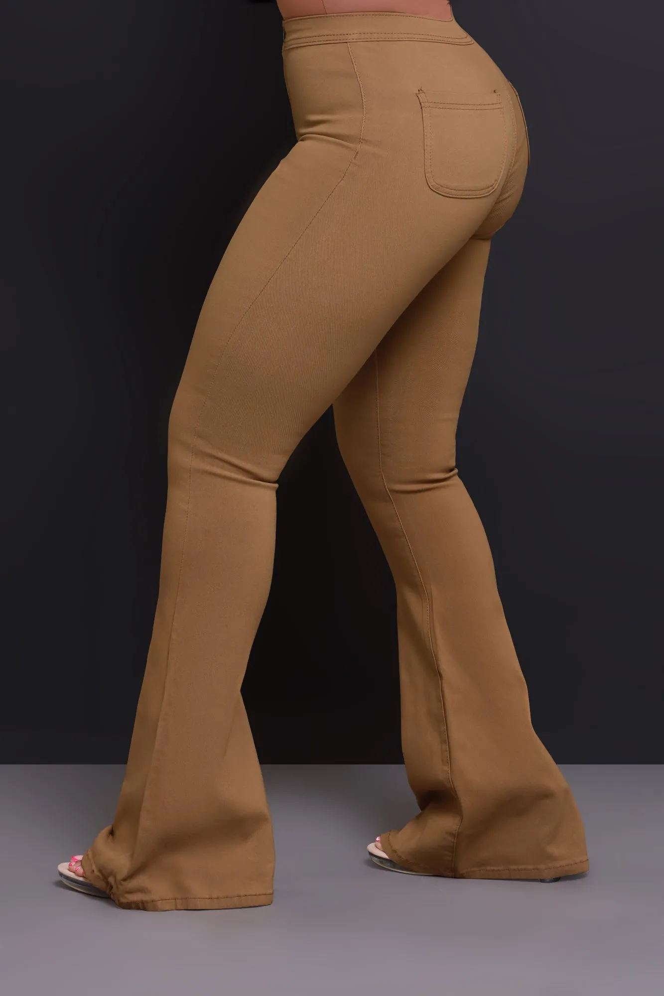 Super Swank High Rise Flare Stretchy Jeans - Mocha