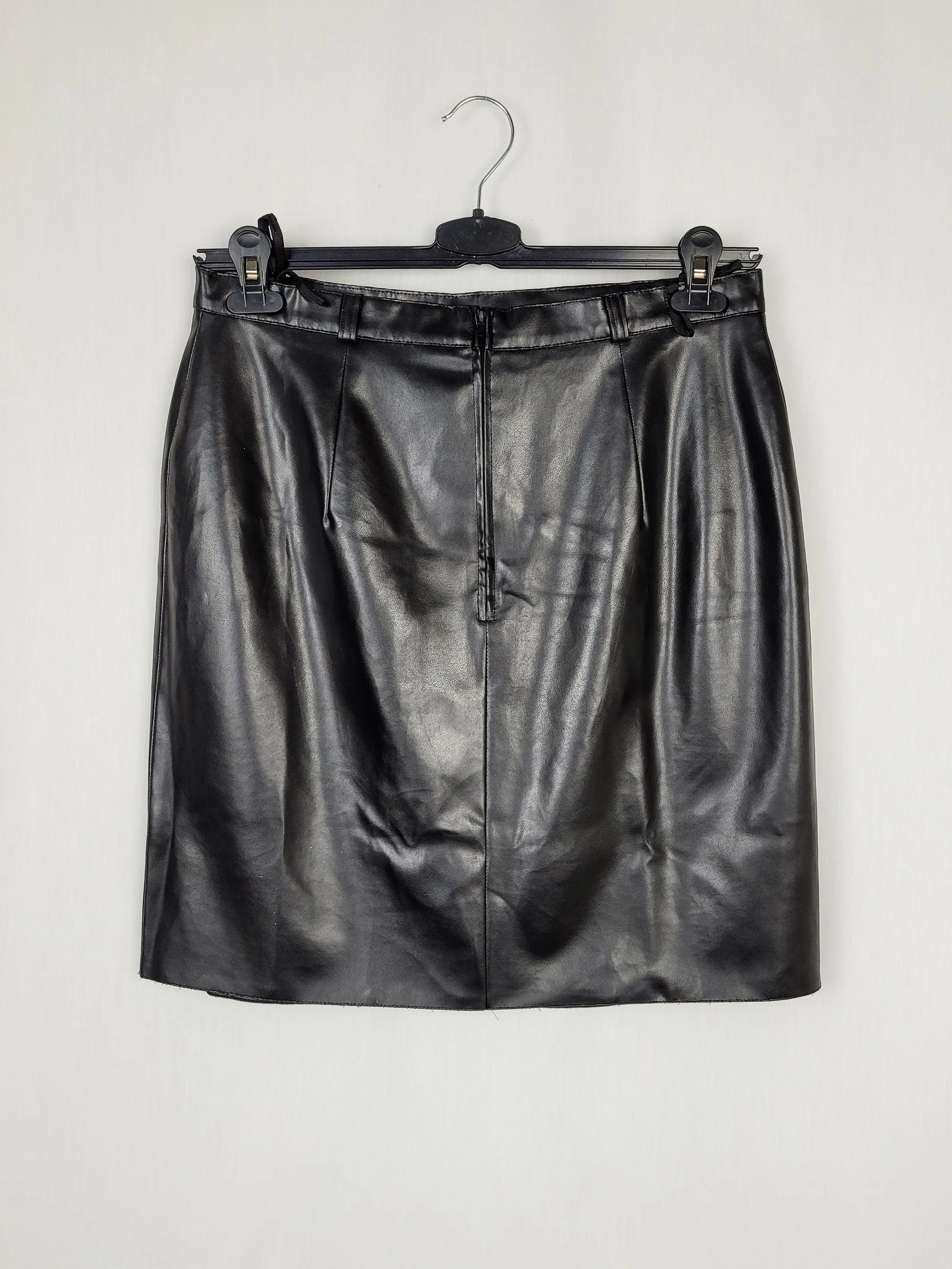 Vintage 00s Y2K faux leather black minimalist skirt
