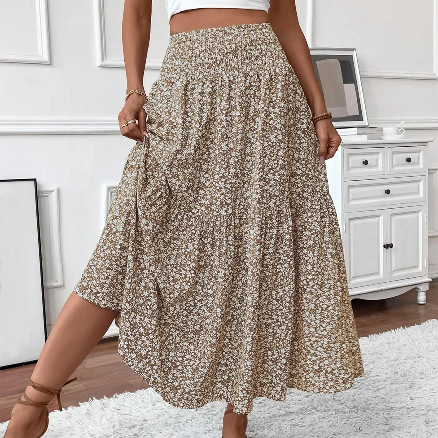 Womens Boho Maxi Skirt Summer 2025 Floral Print Long Skirts Fashion Smocked High Waisted Maxi Skirts with Pockets